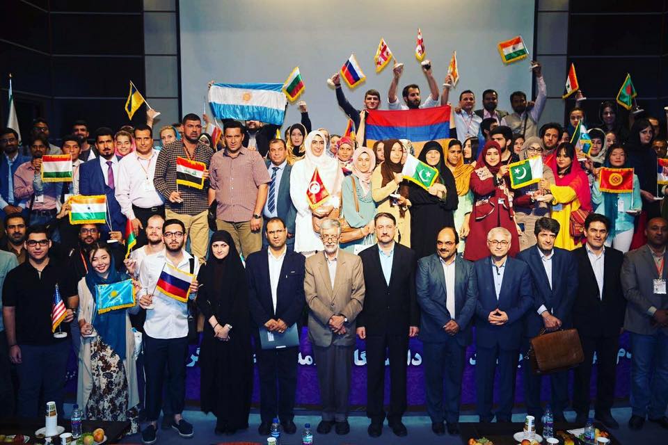 You are currently viewing اعضاء جمعيتنا في اللغة الفارسية يشاركون في دورة تطويرية في طهران